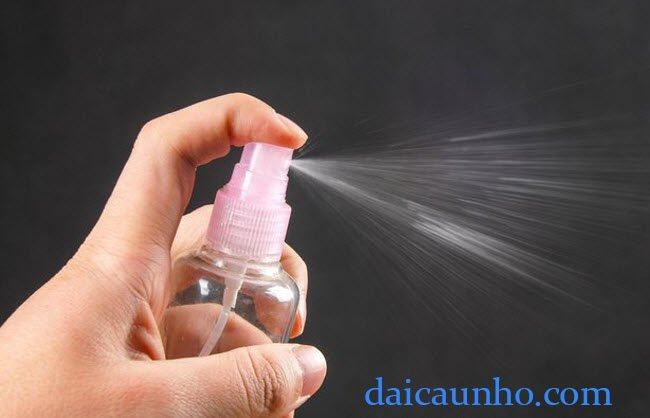 Nước hoa kích dục nữ