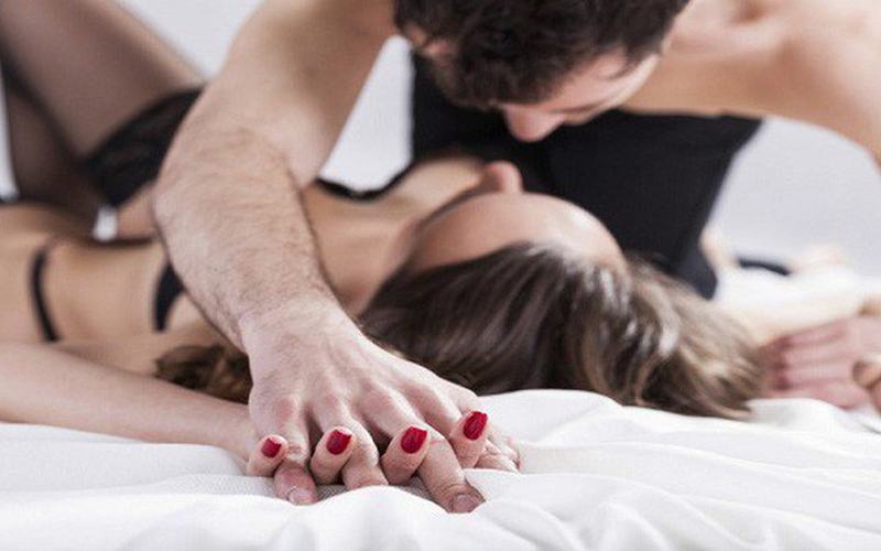 Có nên thay đổi nhiều tư thế khi quan hệ