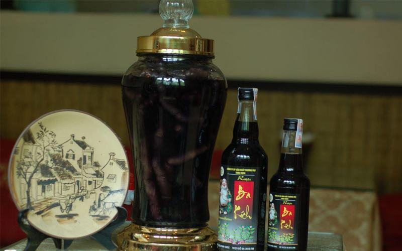 Rượu ba kích tím