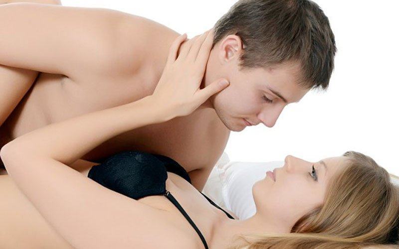 quan hệ qua đường hậu môn