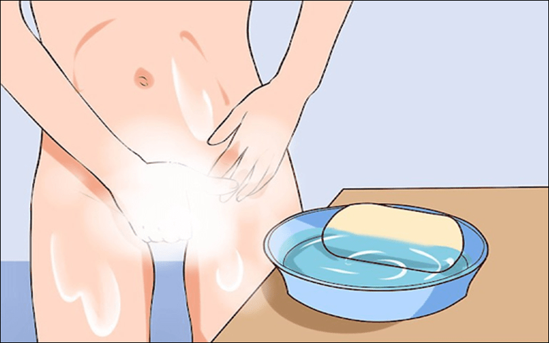 Việc rửa sạch cơ thể và vùng kín bằng hương thơm và mùi thơm là bước đầu tiên cần chú ý trong lần quan hệ tình dục đầu tiên.